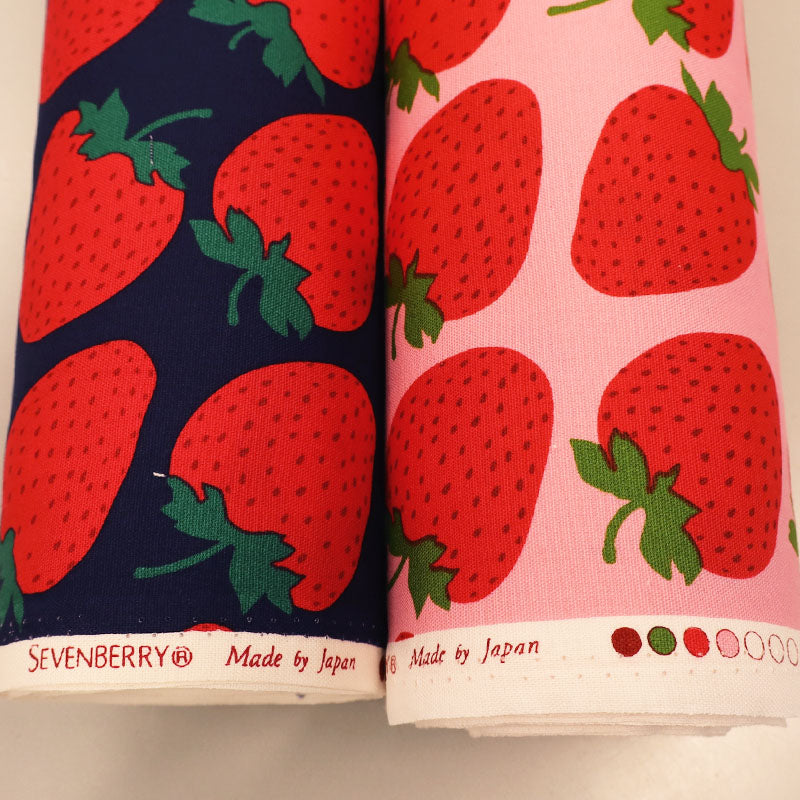 Cotton Oxford - Navy - BIG Strawberry