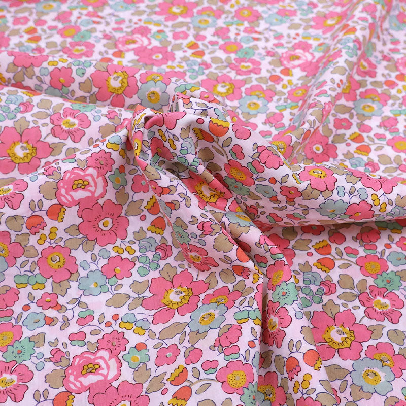Liberty Fabrics Tana Lawn™ Cotton - Betsy - Pink