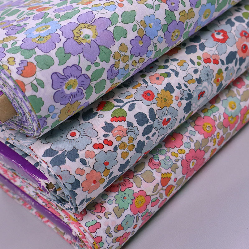 Liberty Fabrics Tana Lawn™ Cotton - Betsy - Pink