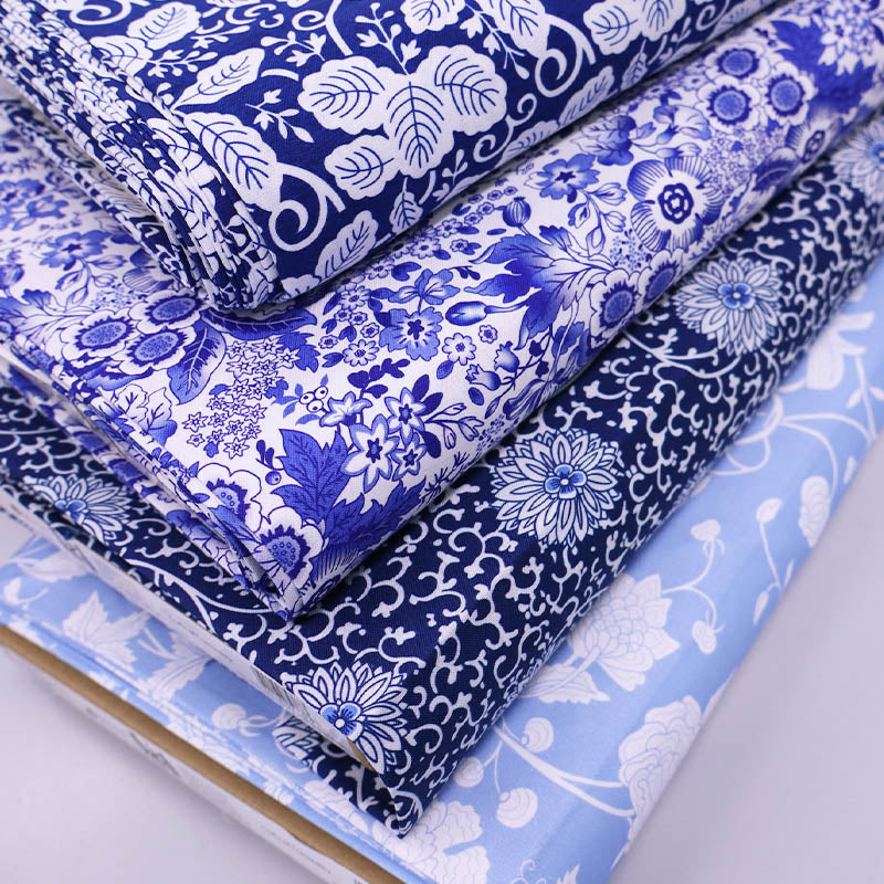 V&A Organic Cotton - Crafts Tranquility - Botanical Brocade