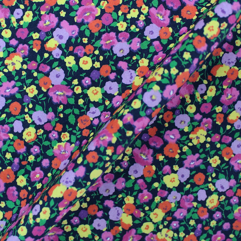 Printed Cotton - Strawberry Field - Dark