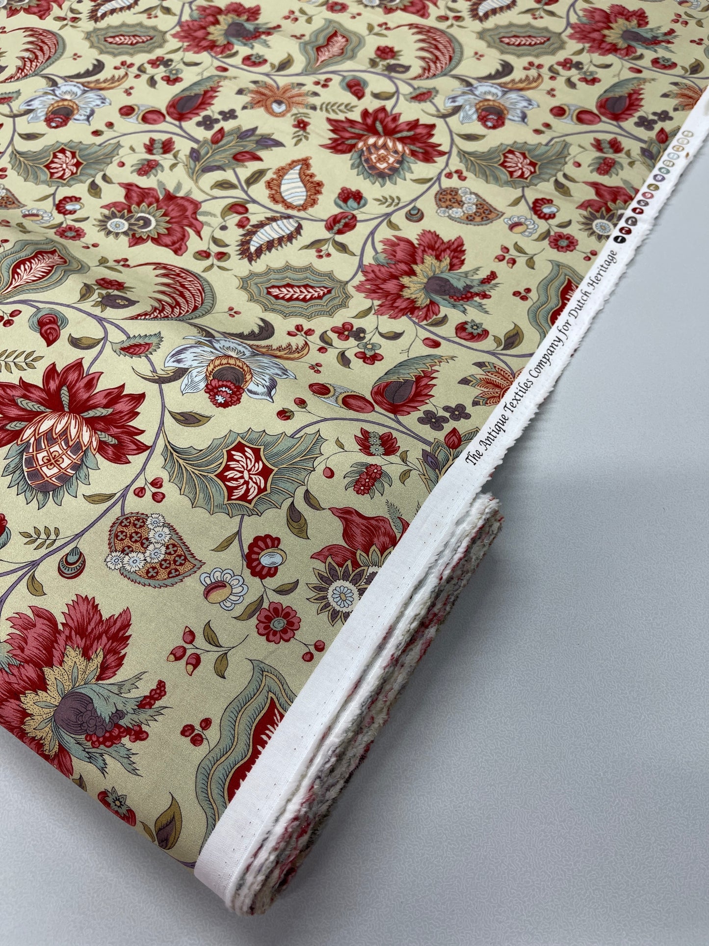 Patchwork and Quilting Cotton - Dutch Heritage - Light Sage