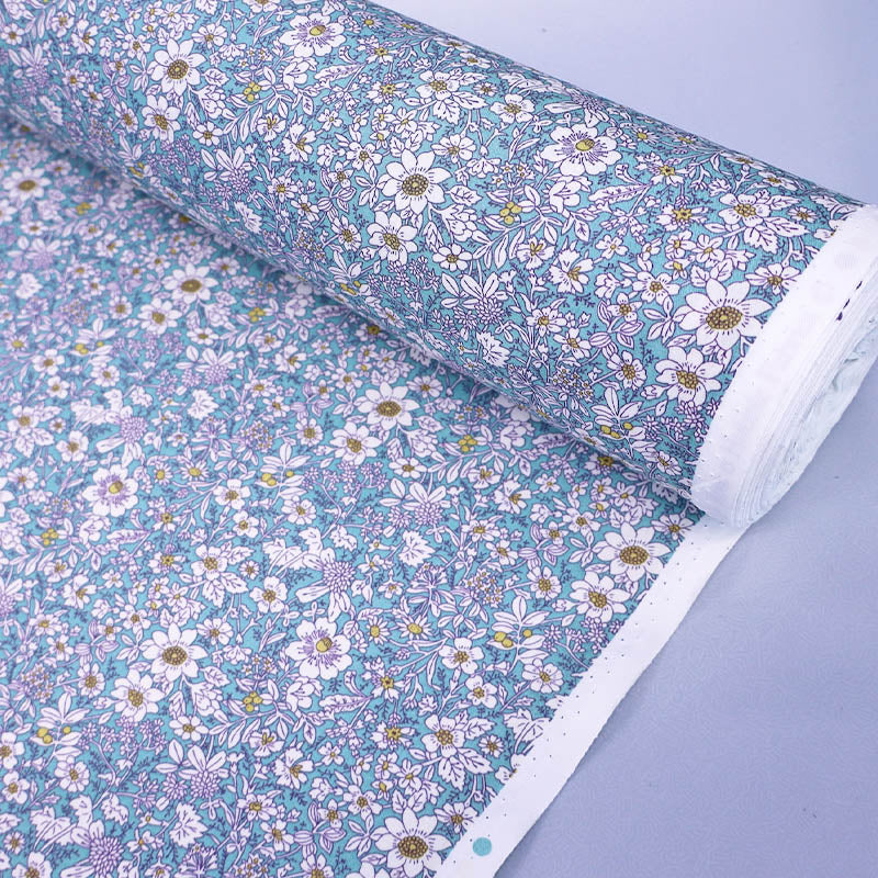 100% Printed Cotton Poplin Blue Floral Poplin Fabric