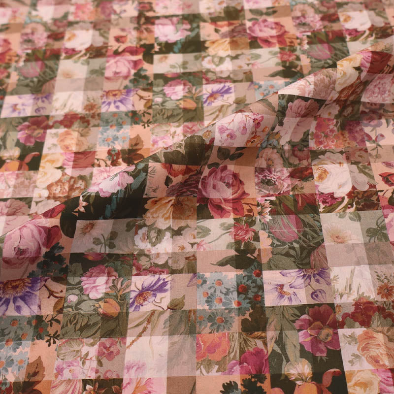 100% Cotton Fabric Archive Gingham Liberty Tana Lawn™ - Pink