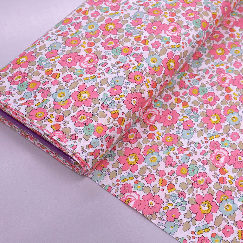 Liberty Fabrics Tana Lawn™ Cotton - Betsy - Pink