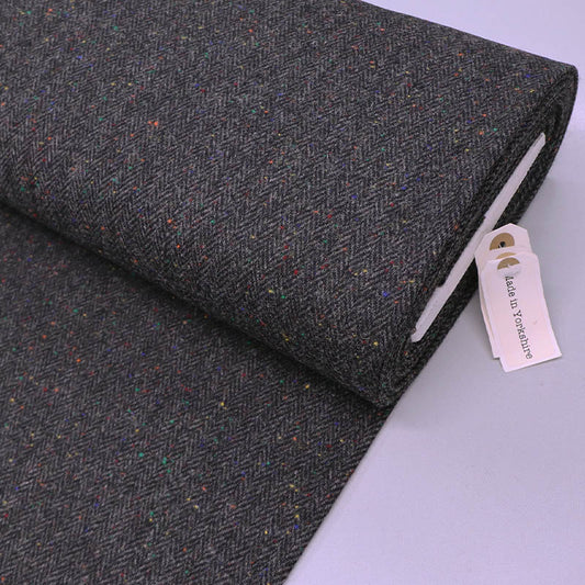 100% Pure New Wool Charcoal Grey Wool Herringbone Fabric