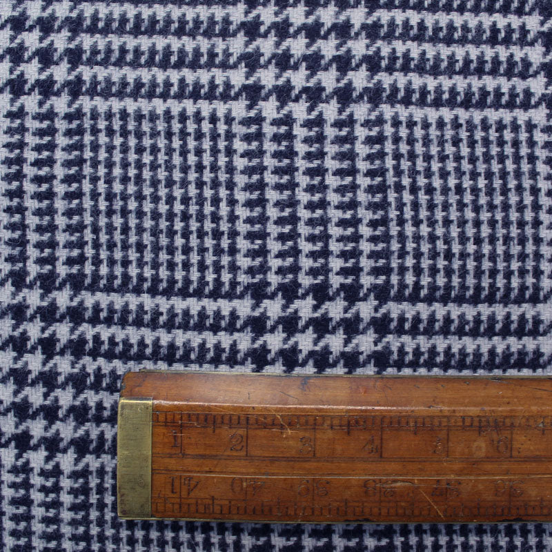 Dressmaking Wool - Periwinkle and Navy Big Prince of Wales Check